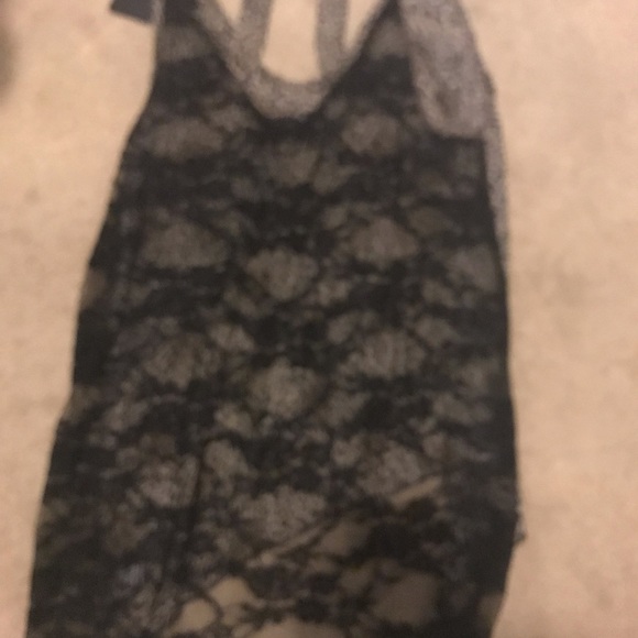 NWT - Picture 2 of 2